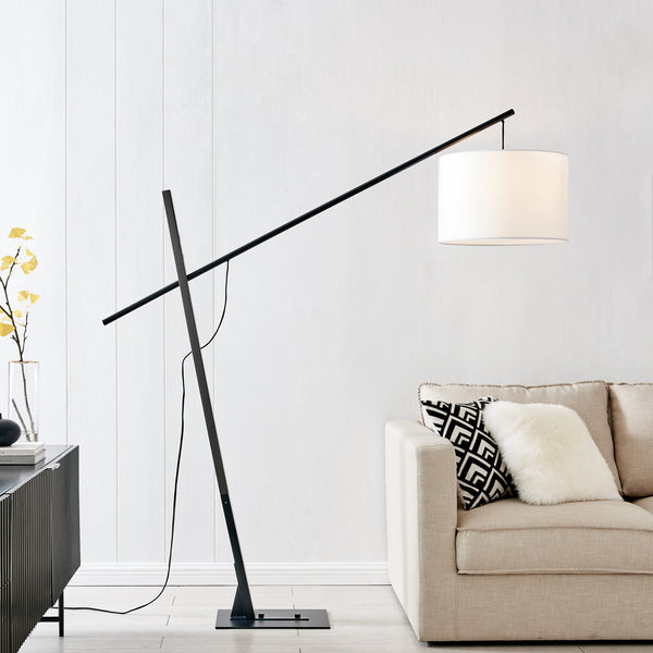 BLACK DRUM SHADE FLOOR LAMP