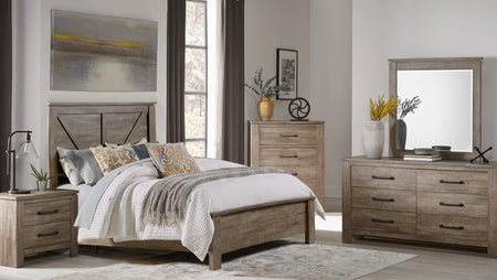 Adorna Pine 5 Piece Queen Panel Bedroom